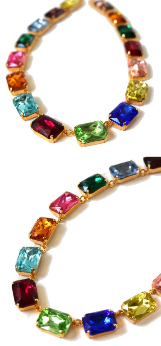 I am obsessed with this rainbow necklace from Dames a la Mode!! So fun and super affordable, too.