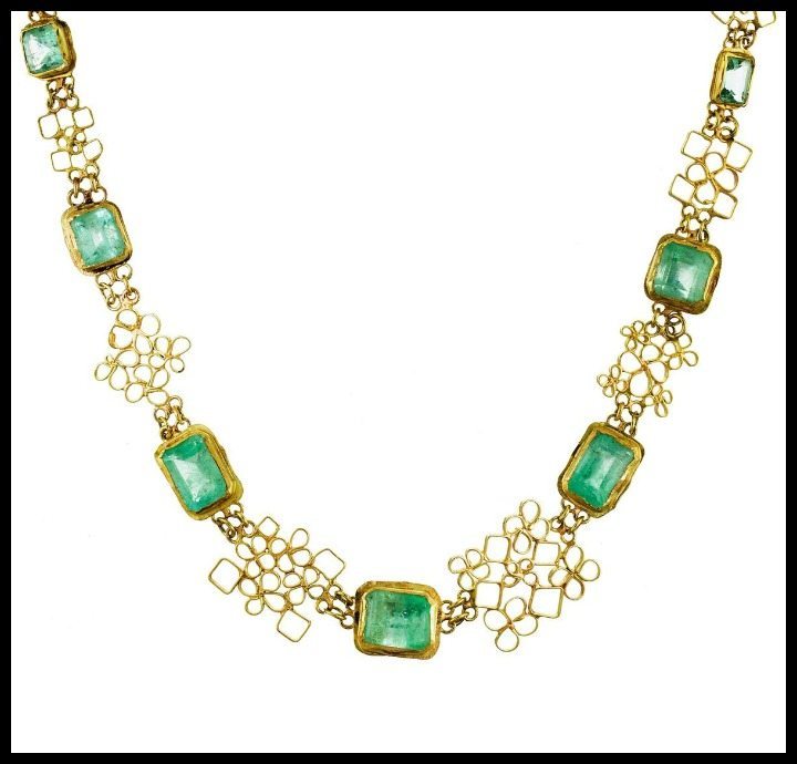 Judy Geib lacy emerald necklace in 18k yellow gold. Diamonds in the