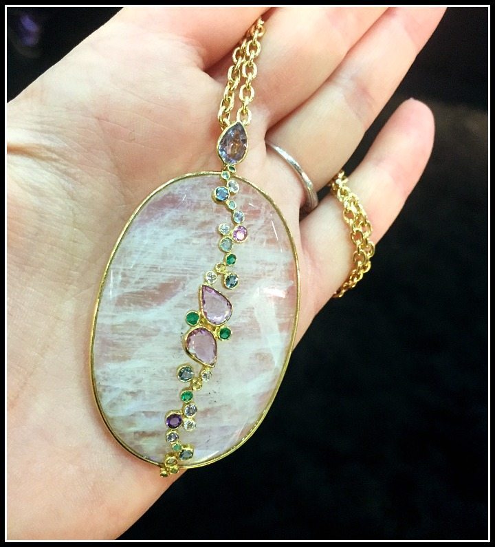 Beautiful-Zaiken-Jewelry-moonstone-Stepping-Stone-pendant.-.jpg