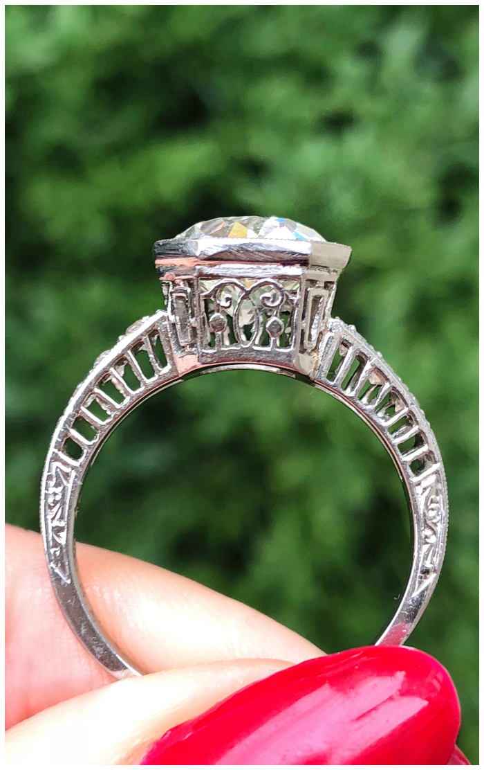 Store Profile: Wilson's Estate Jewelry. | Diamonds In The Library